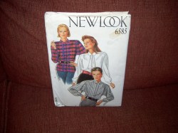 6585 NL 3 BUTTON LS COLLAR BLOUSES,SCARF PATTERN 8-18